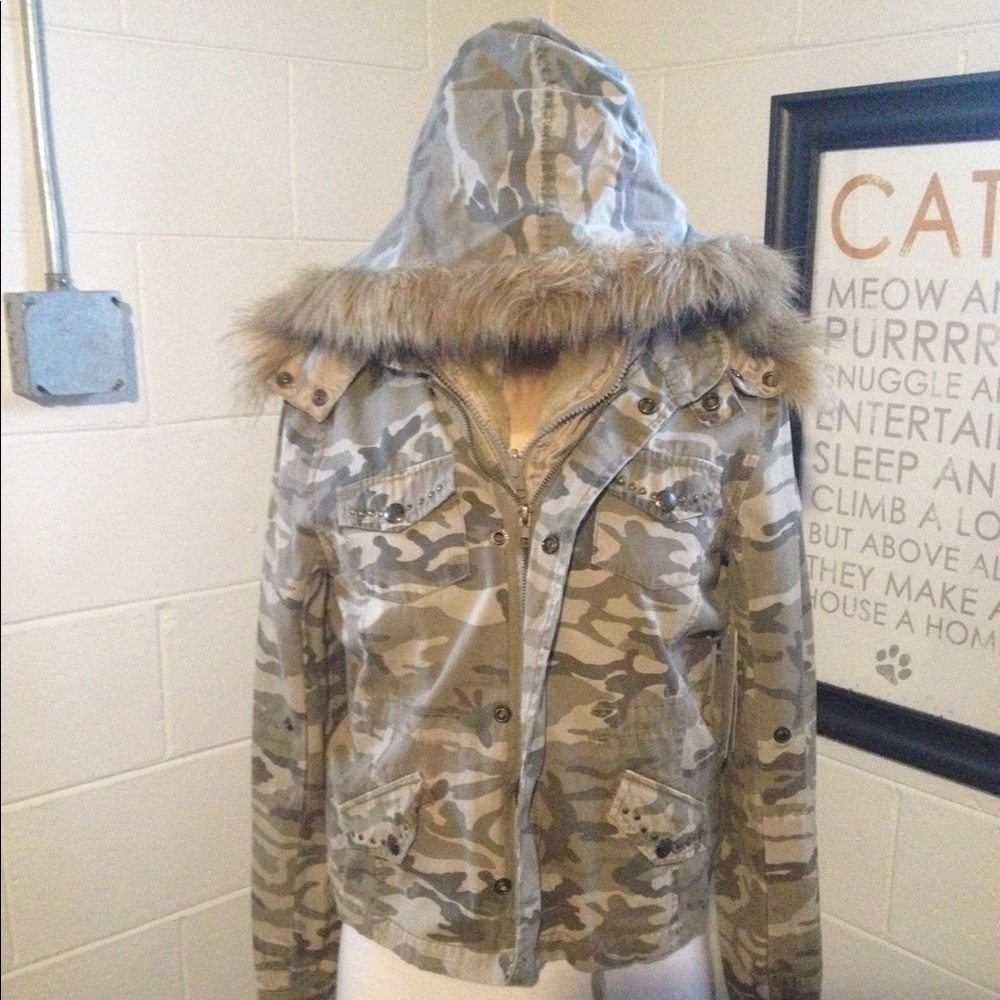 NWT-  Squeeze Jeans 4 in 1 Juniors Cami Jacket